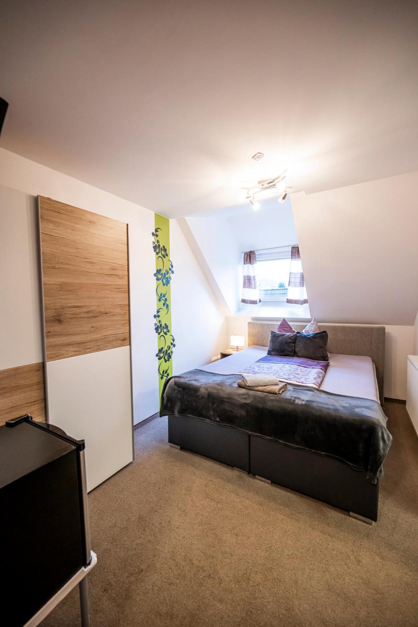 Die Schlafstube - Bed & Breakfast Zeltweg Exterior photo