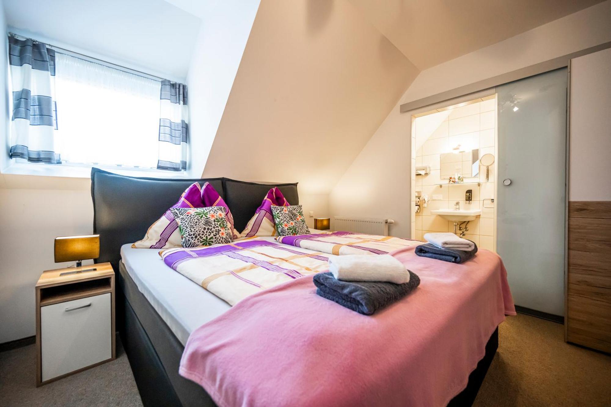 Die Schlafstube - Bed & Breakfast Zeltweg Exterior photo