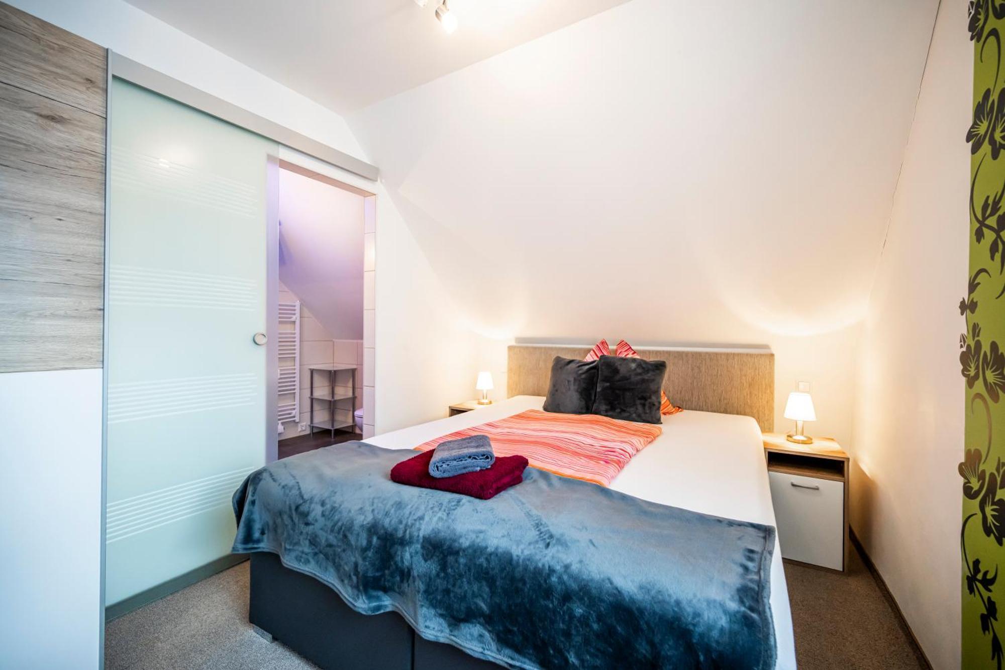 Die Schlafstube - Bed & Breakfast Zeltweg Exterior photo