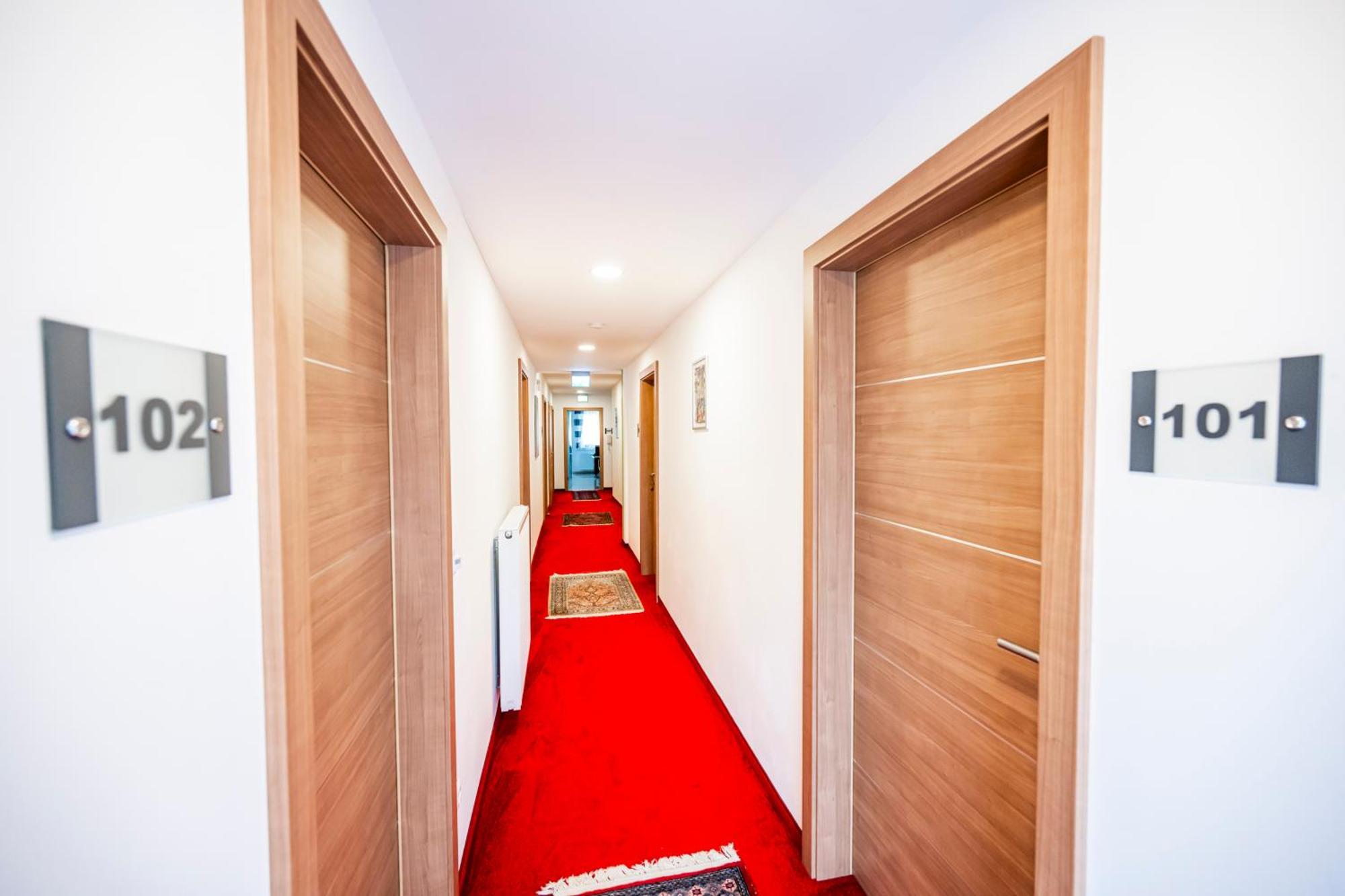 Die Schlafstube - Bed & Breakfast Zeltweg Exterior photo