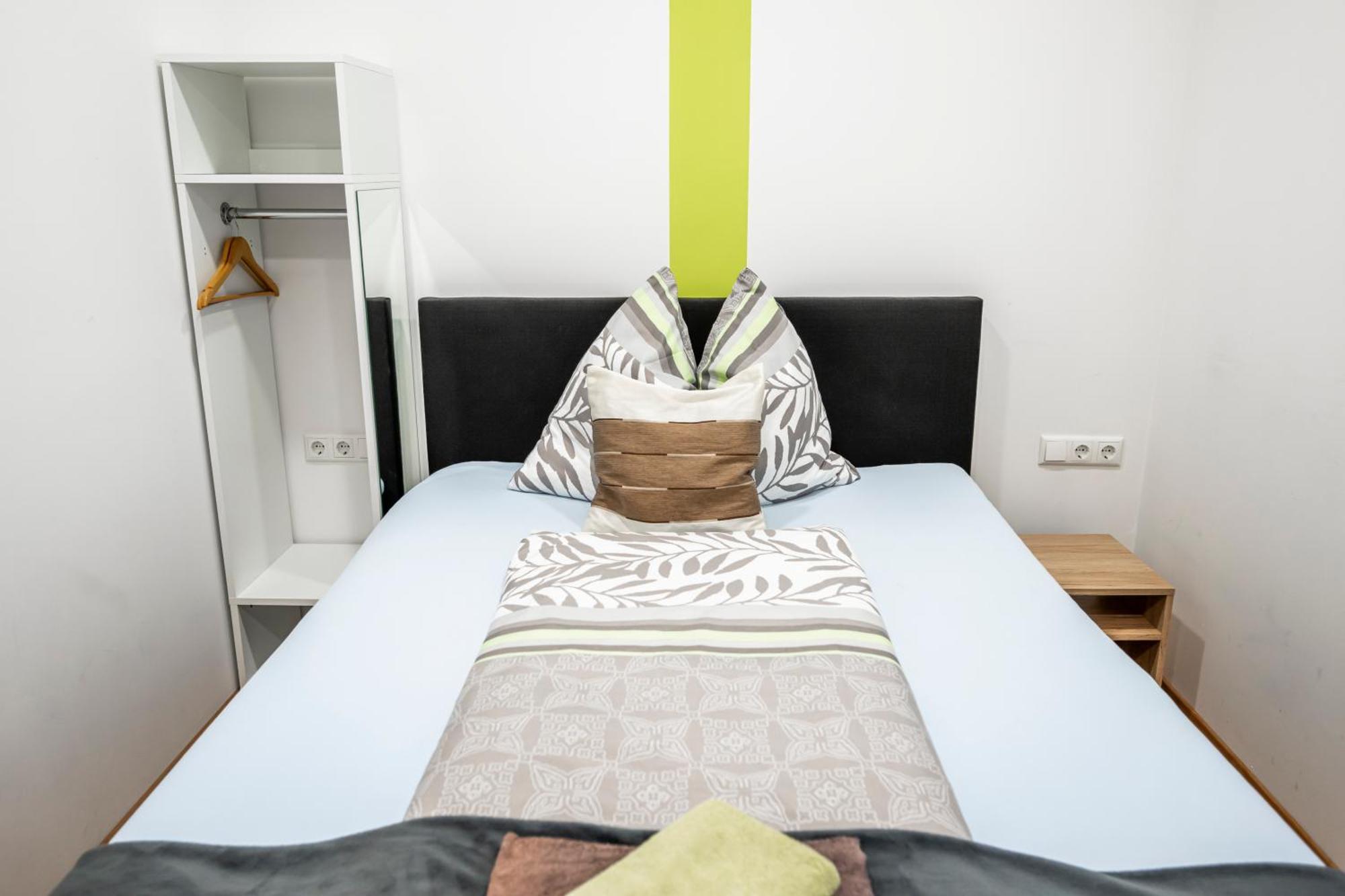 Die Schlafstube - Bed & Breakfast Zeltweg Exterior photo